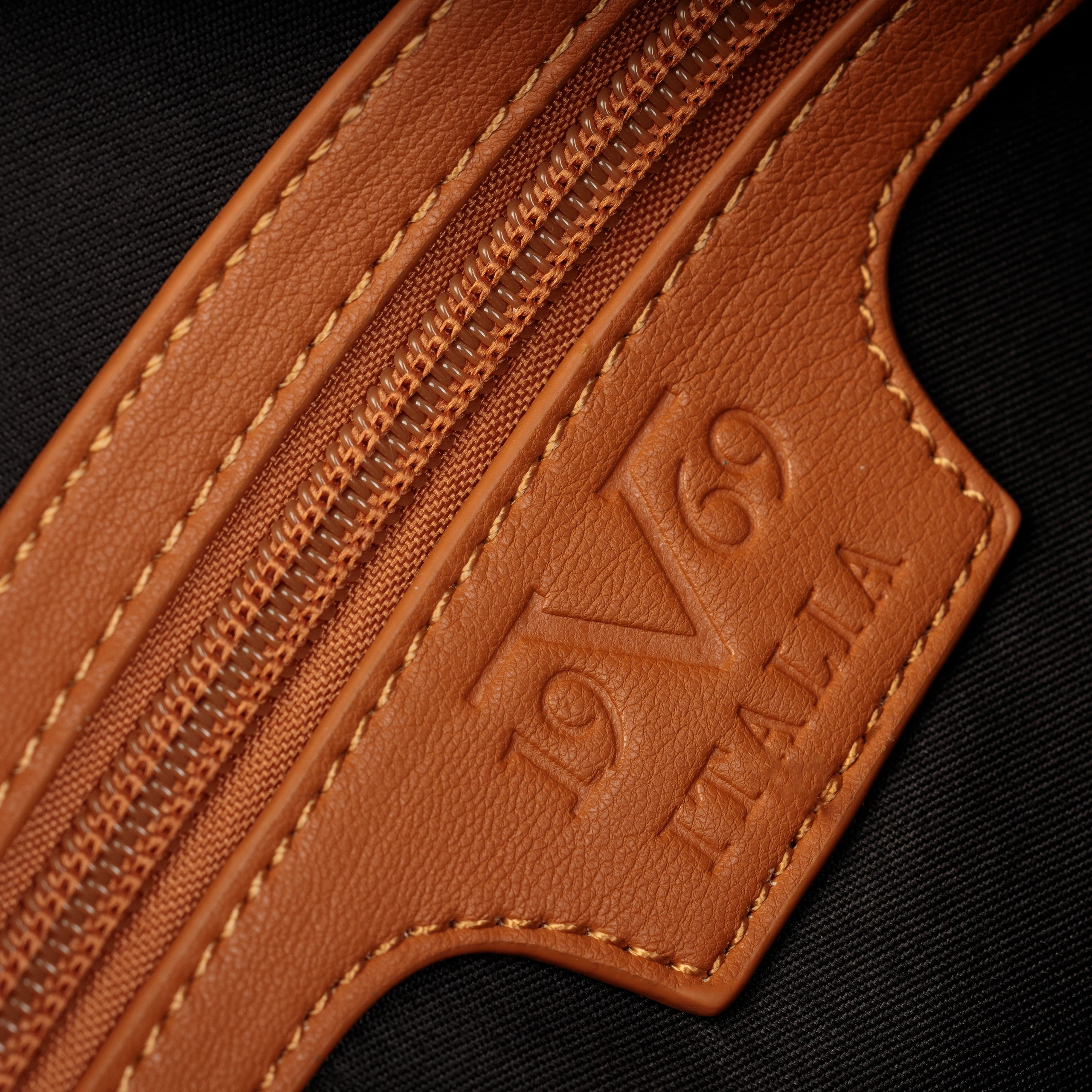 Brązowa shopperka Versace